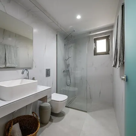 Noa Beachfront Suites Kardamena  Exterior photo