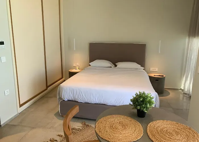 Noa Beachfront Suites